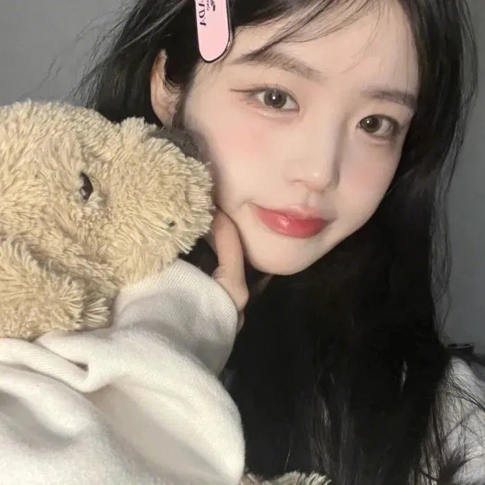 小娇妻眼一红，冷面教授轻声哄